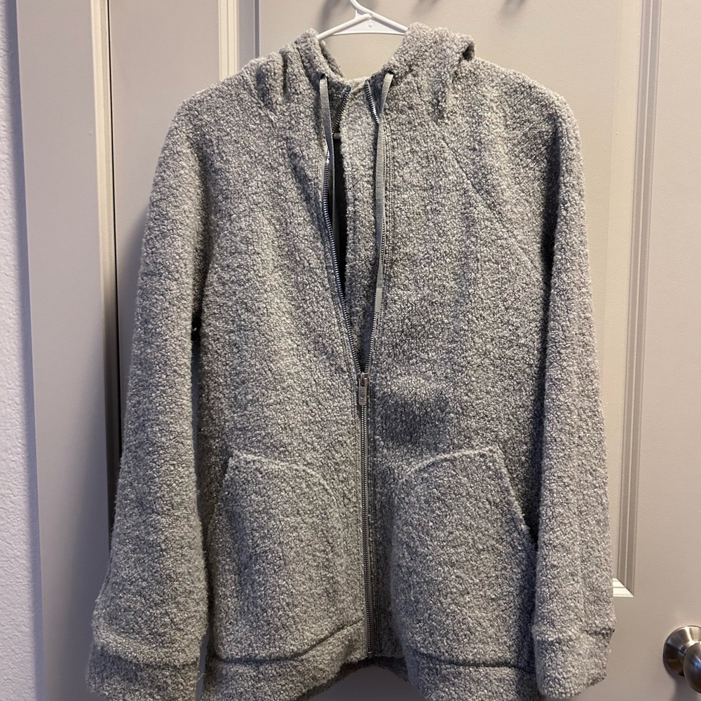 Lululemon Athletica Gray Textured Jacket